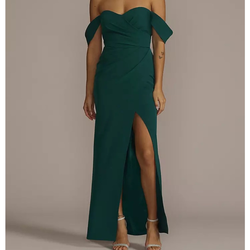 David’s bridal Stretch Crepe Off-the-Shoulder Dress
